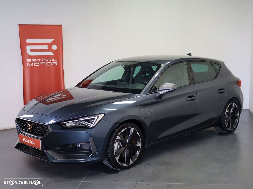 Cupra Leon 1.4 e-Hybrid MID DSG - 2
