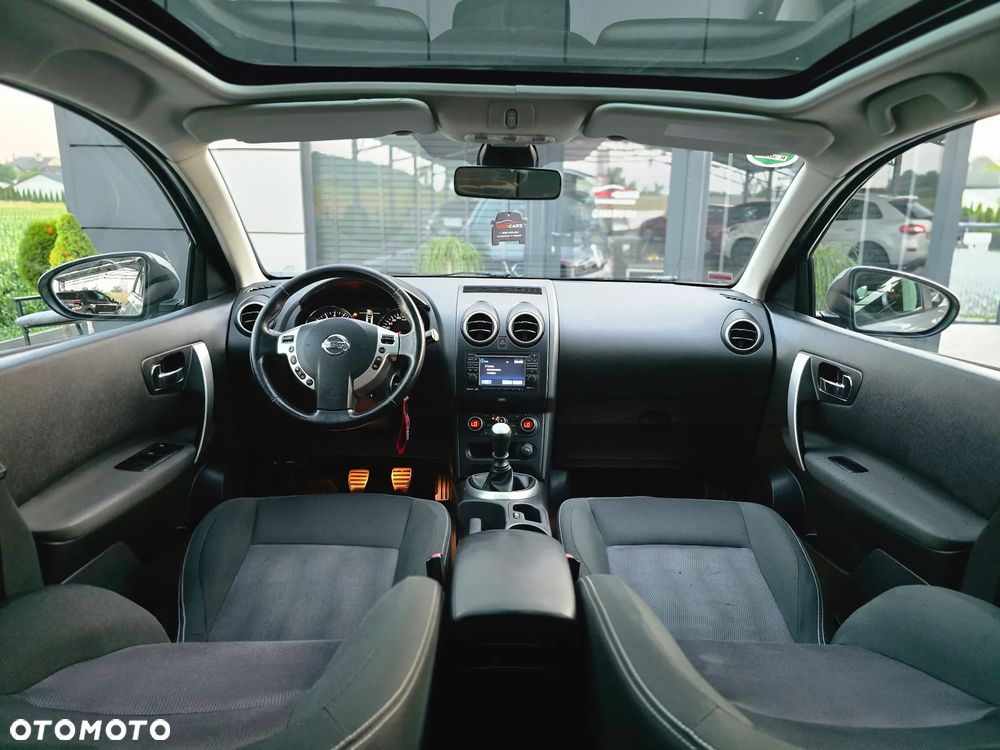 Nissan Qashqai 2.0 360 - 23