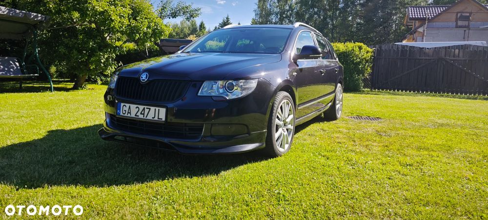 Skoda Superb Combi 2.0 TDI 4x4 DSG L&K - 1