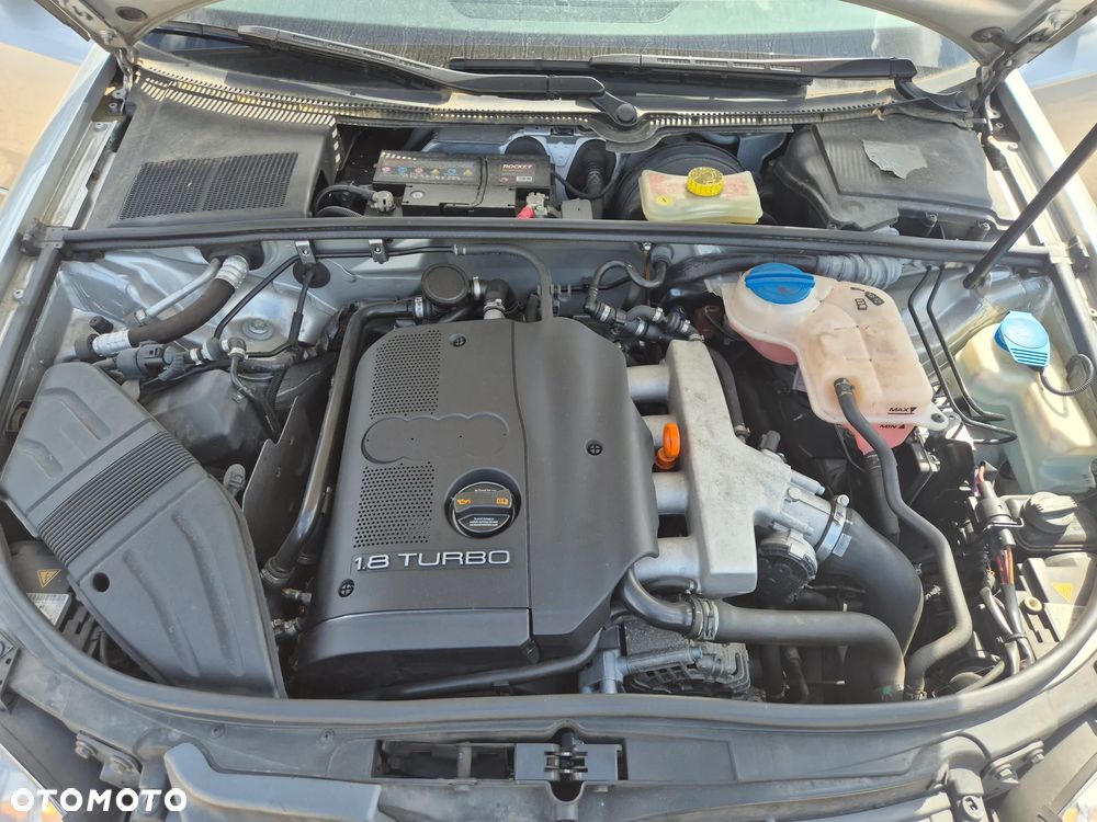 Audi A4 Limousine 1.8 T - 12