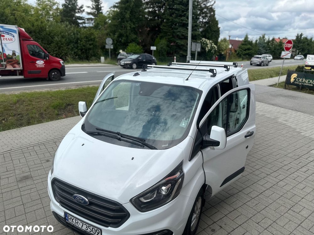 Ford Transit Custom - 13