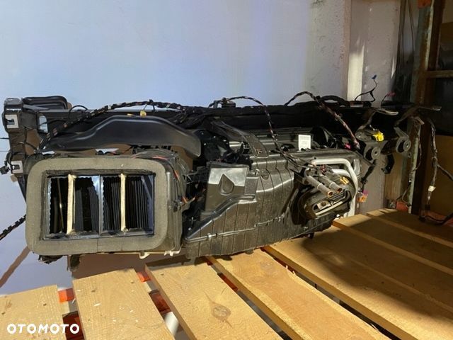 AUDI Q5 80A nagrzewnica stelaż instalacja - 7