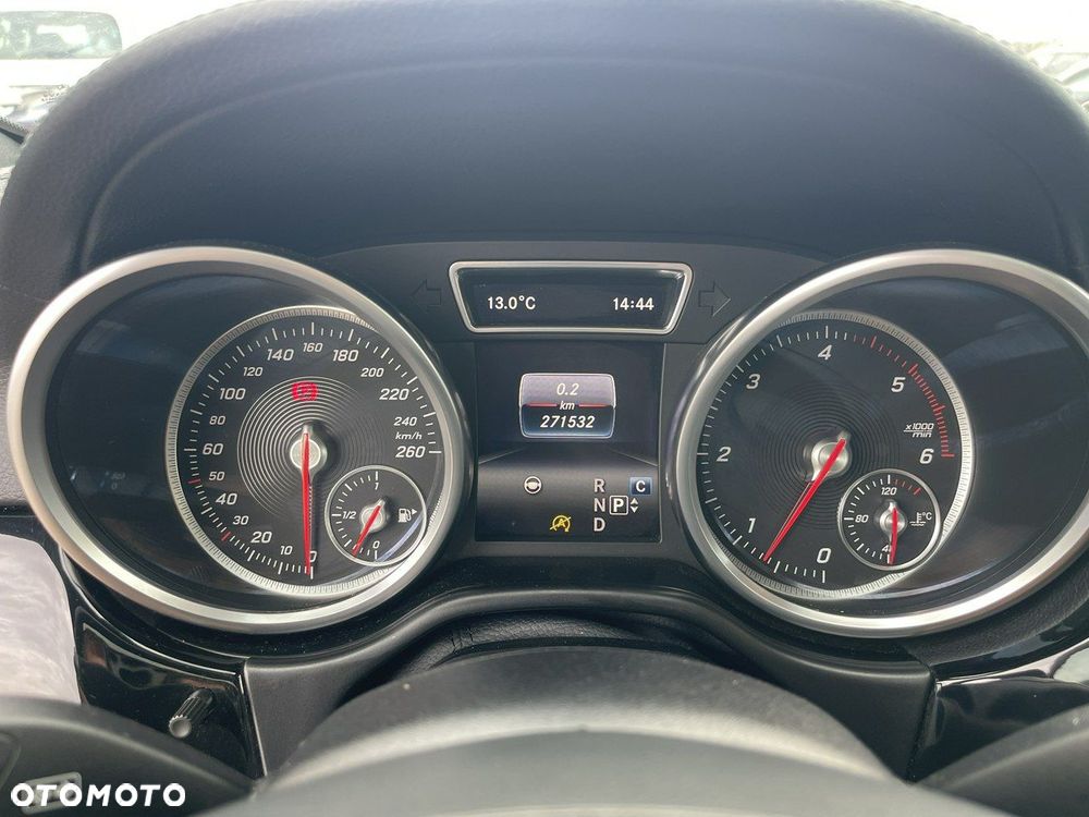 Mercedes-Benz GLS 350 d 4Matic 9G-TRONIC AMG Line - 8