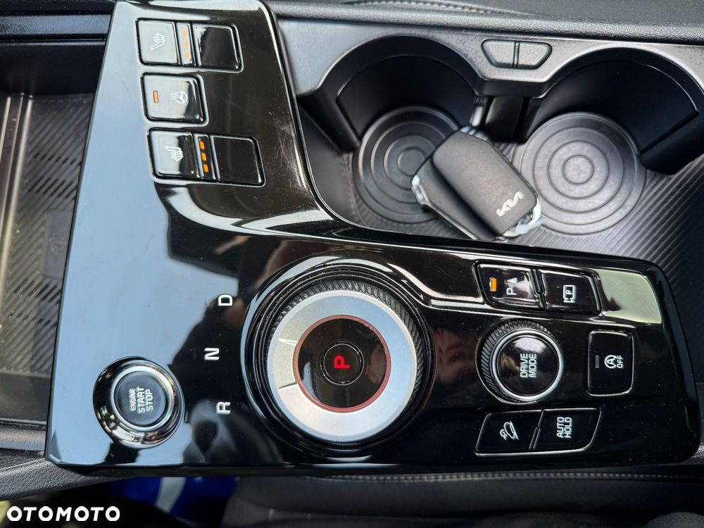 Kia Sportage 1.6 T-GDI MHEV Business Line 2WD DCT - 23