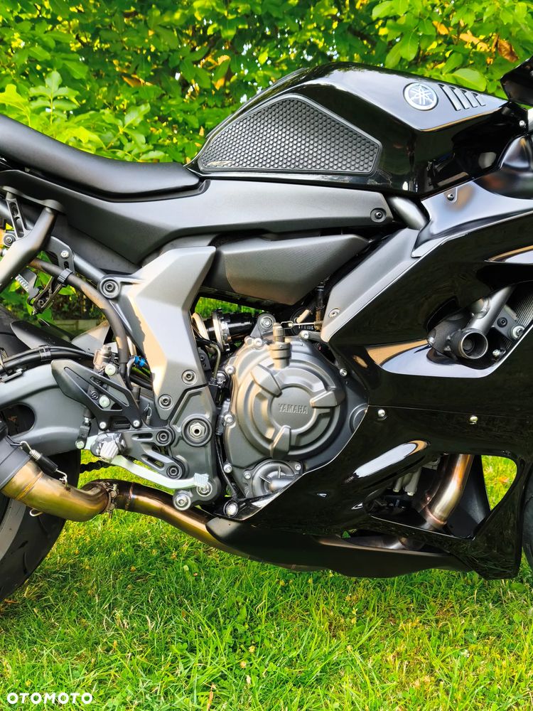 Yamaha R7 - 6