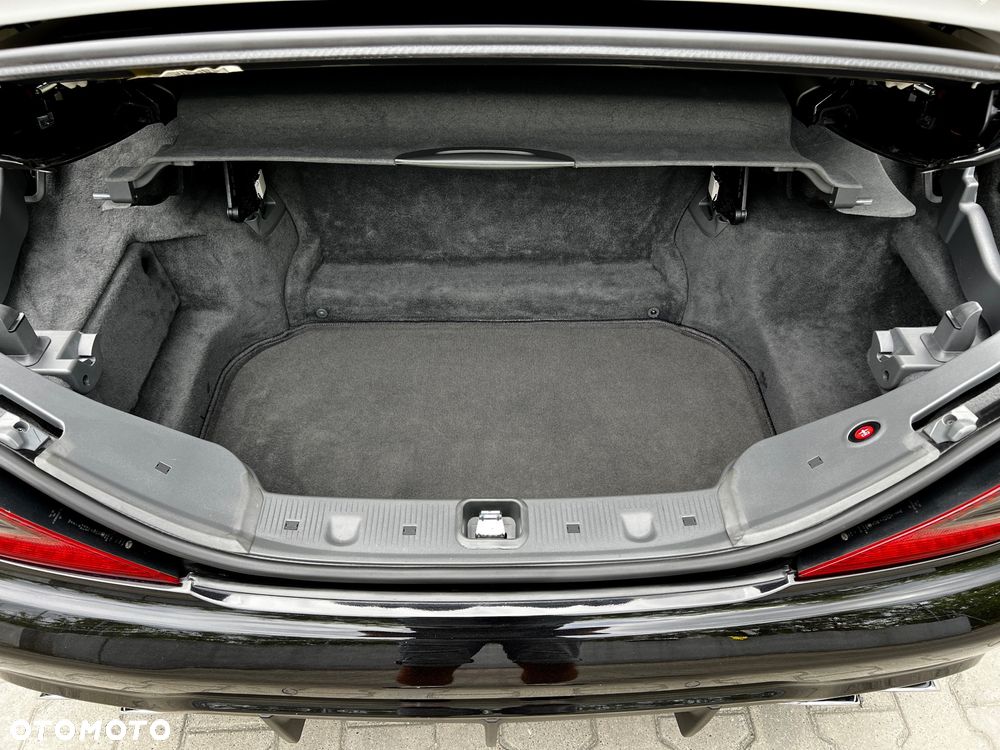 Mercedes-Benz SL 63 AMG - 21