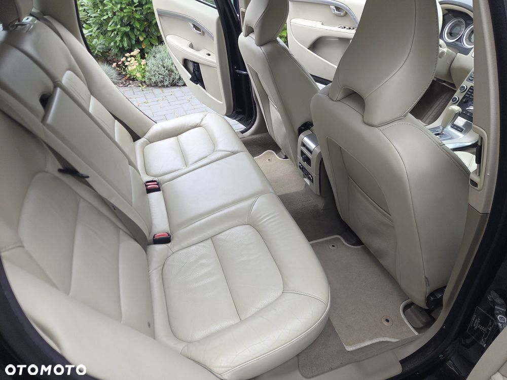 Volvo V70 - 4