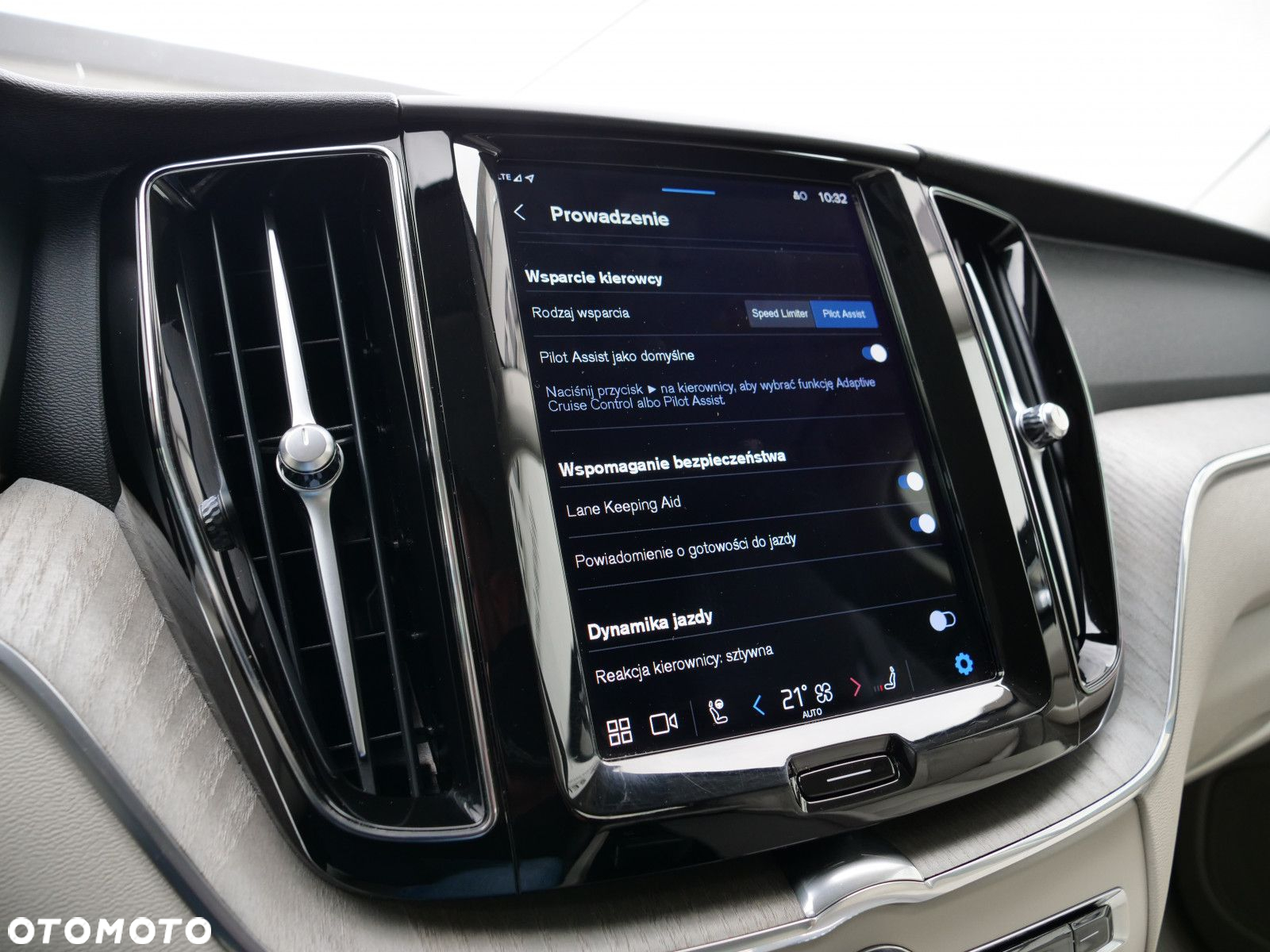 Volvo XC 60 - 28