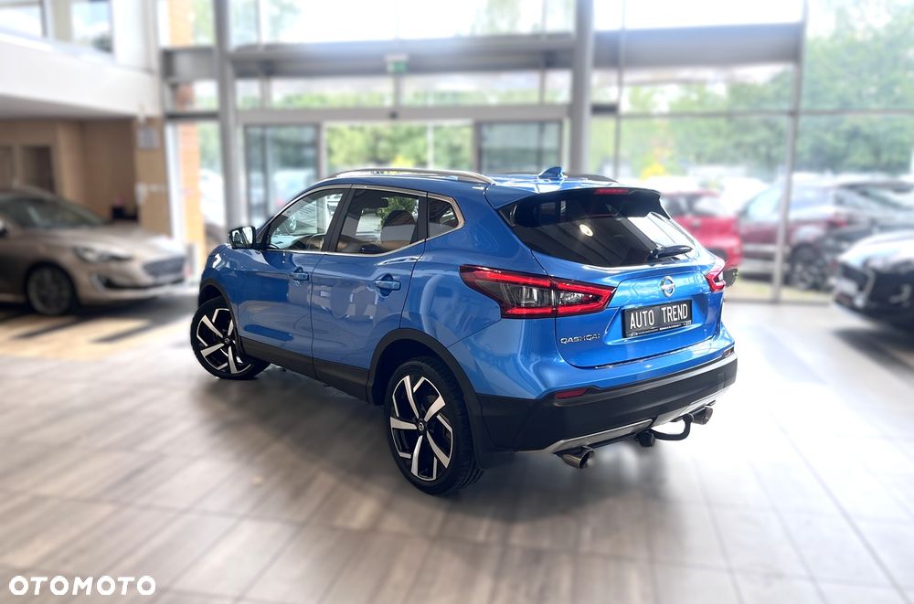Nissan Qashqai 1.2 DIG-T Xtronic TEKNA+ - 4