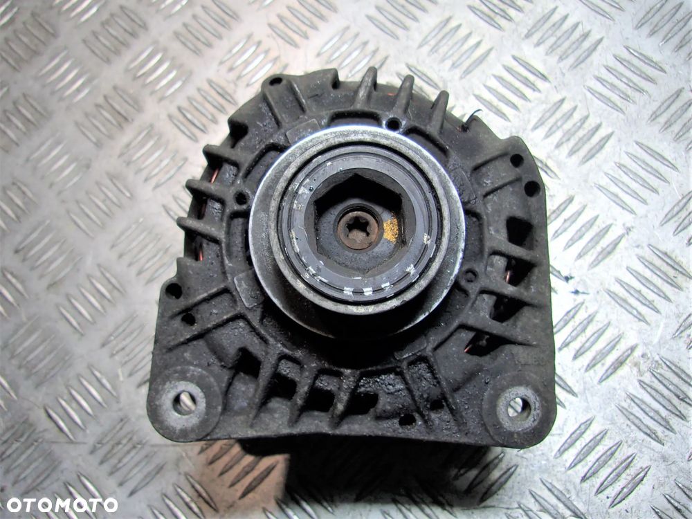 Clio II III Duster Megane II Grand Scenic II Sandero stepway II - alternator 1.5 DCI 1.6 - 1