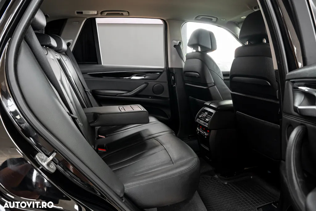 BMW X5 xDrive30d - 27