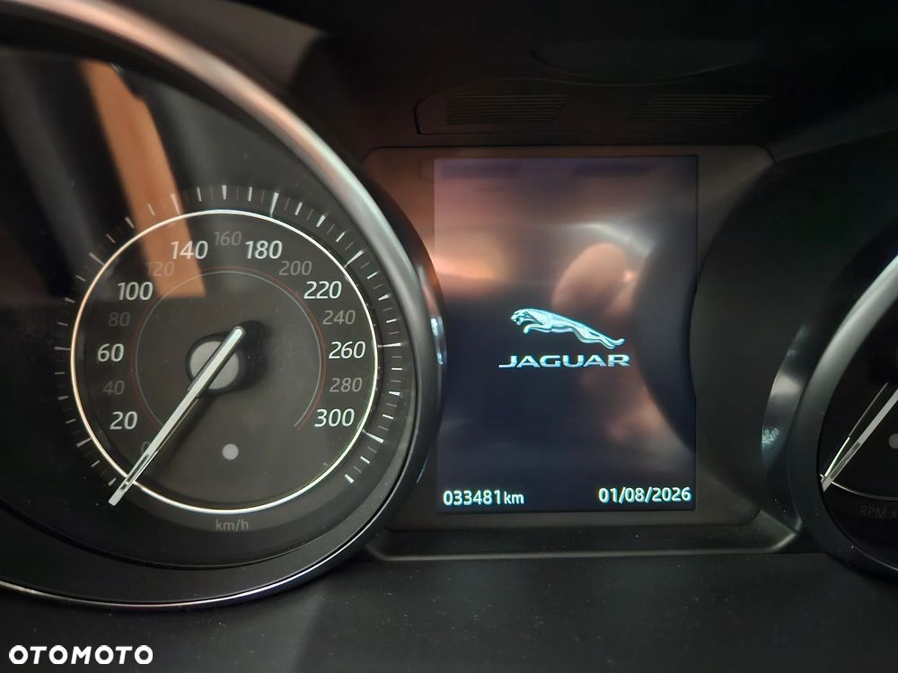 Jaguar F-Type 2.0 Turbo R-Dynamic - 19