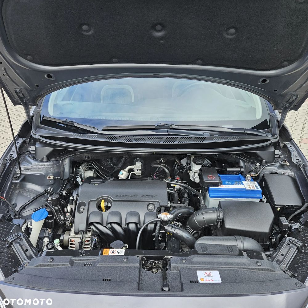 Kia Ceed 1.4 CVVT ISG Spirit - 16