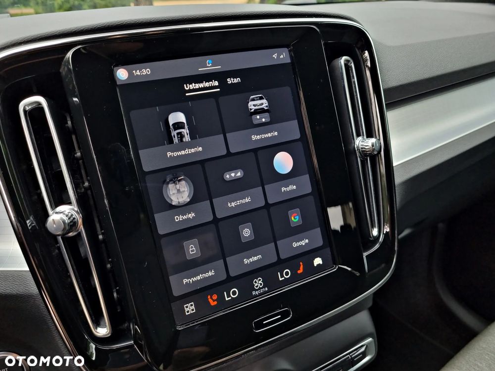 Volvo XC 40 B3 B DKG Ultra Black Edition - 20