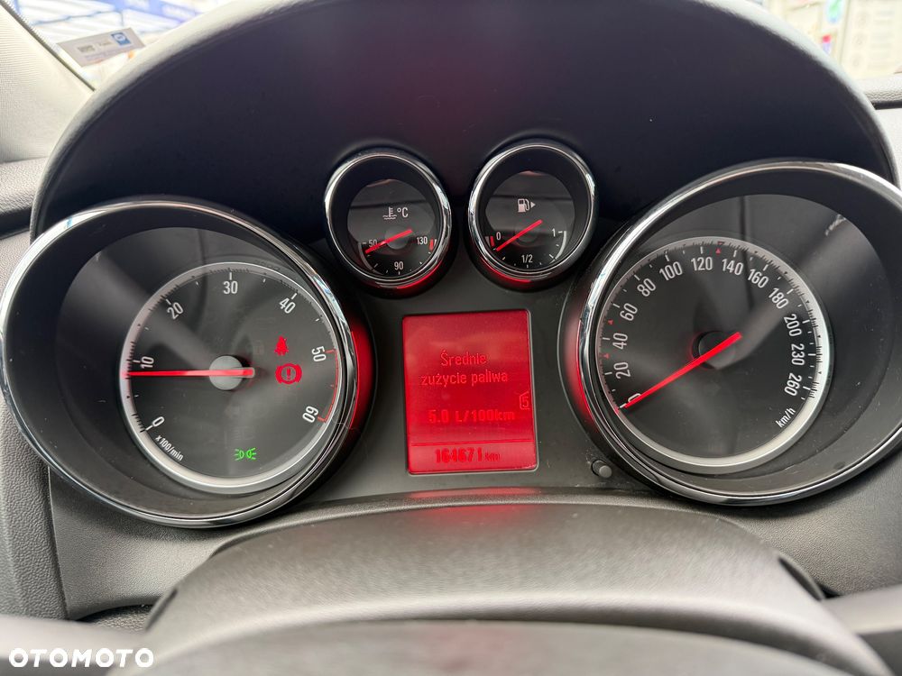 Opel Astra 1.7 CDTI DPF 150 Jahre - 10