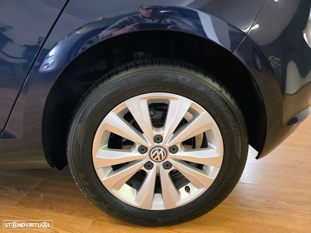 VW Golf 1.6 TDi GPS Edition - 18