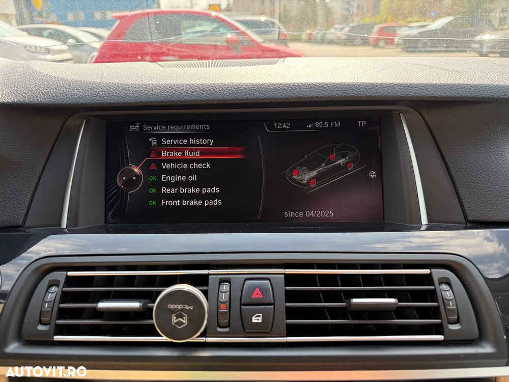 BMW Seria 5 525d xDrive AT - 20