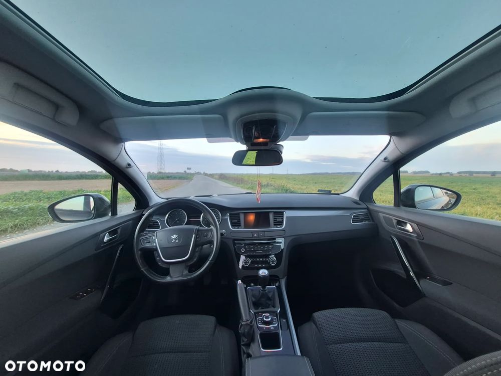 Peugeot 508 1.6 T Allure - 16
