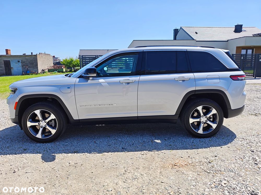 Jeep Grand Cherokee - 6