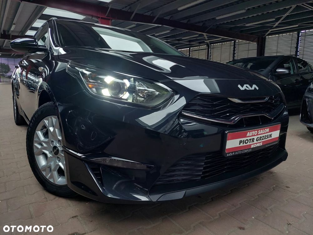 Kia Ceed 1.5 T-GDI M - 34