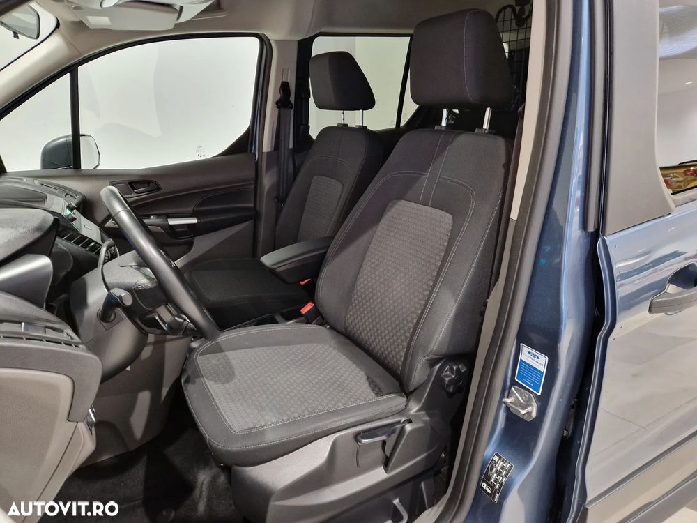 Ford Transit Connect - 9