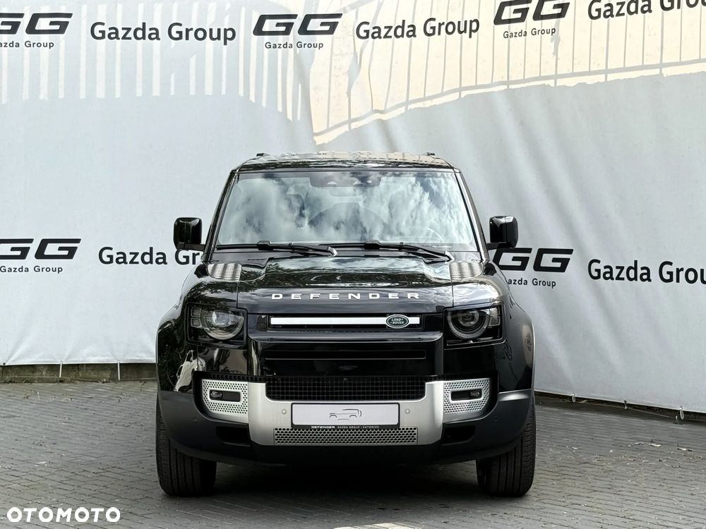 Land Rover Defender 110 D250 S - 11
