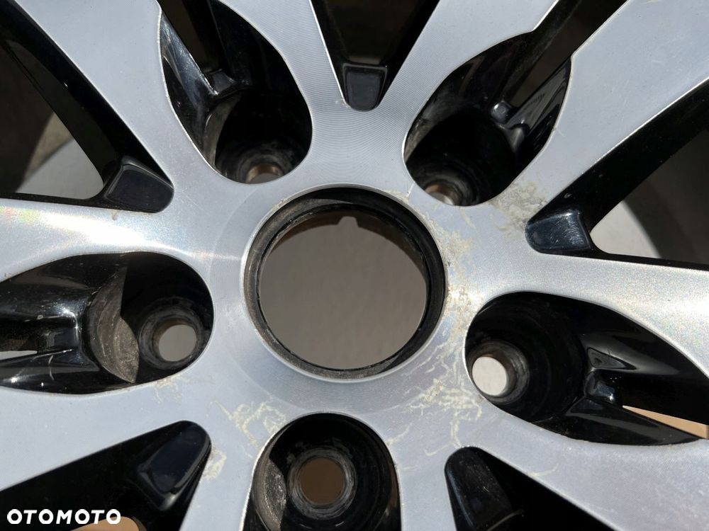FELGA KIA SPORTAGE 7J 18 ET40,5 52910-3U300 - 4