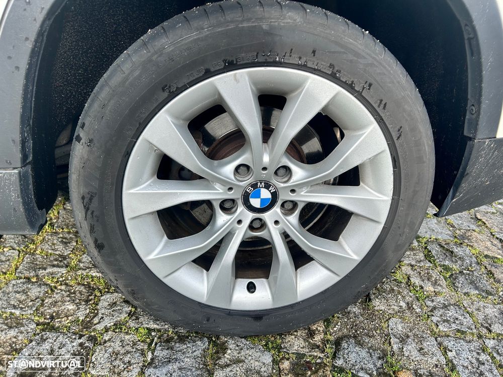 BMW X1 sDrive18d - 3