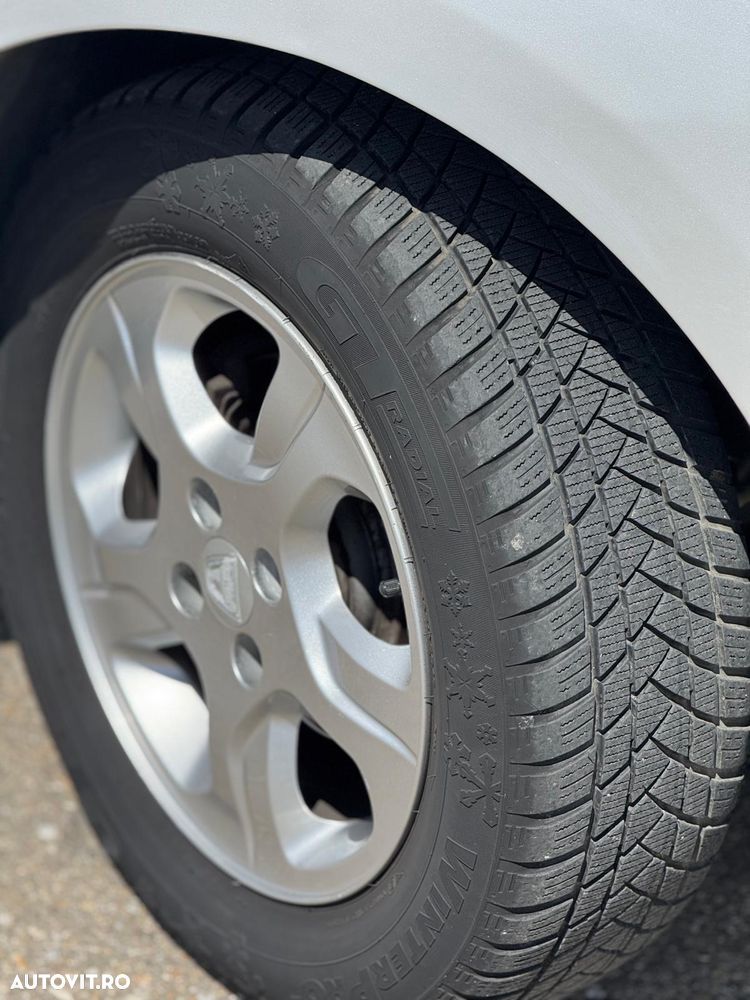 Dacia Logan 1.5 dCi 90 CP Prestige - 9