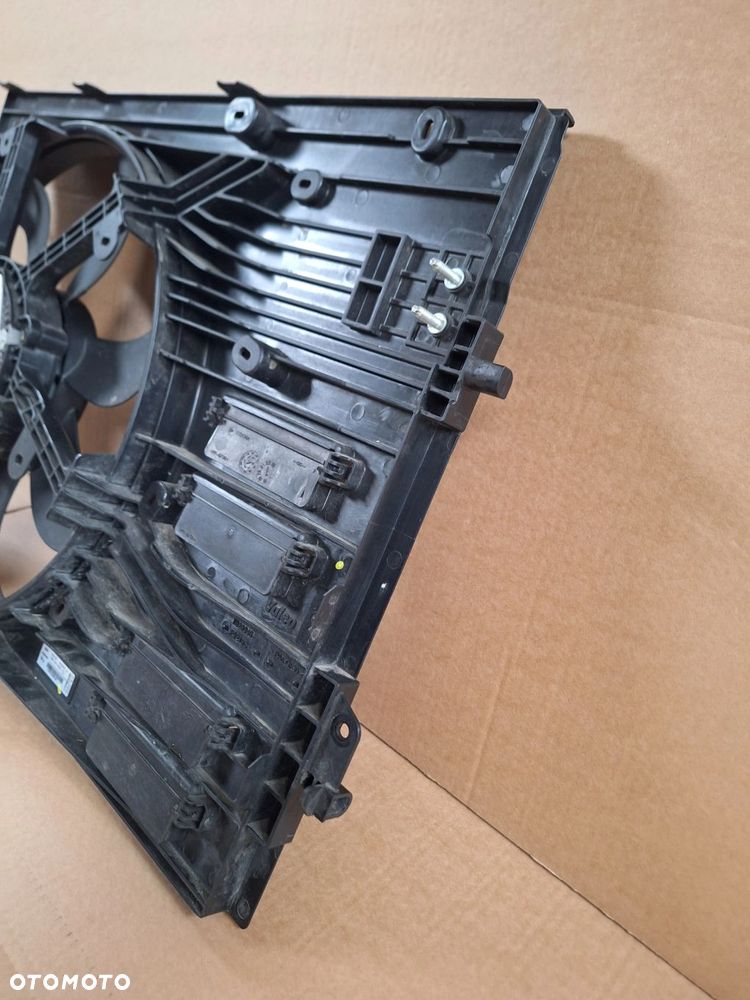 CAŁY-NIE KLEJONY! WENTYLATOR OBUDOWA CHŁODNICY NISSAN X-TRAIL T32 LIFT 19- 1,7 dci 19- ORYG. 21481HV80B EW / T224806 A / - 2