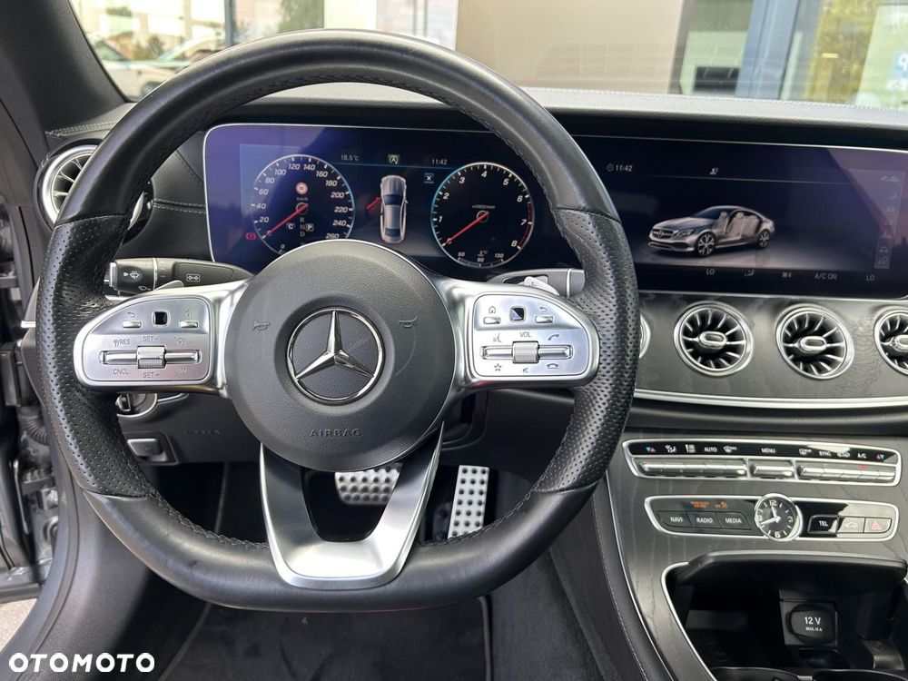 Mercedes-Benz Klasa E - 21