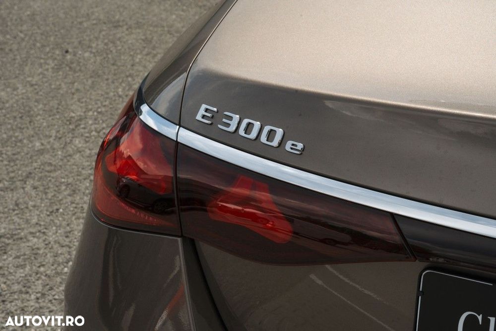 Mercedes-Benz E - 40