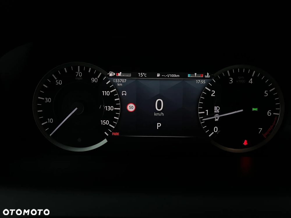 Land Rover Discovery Sport - 23