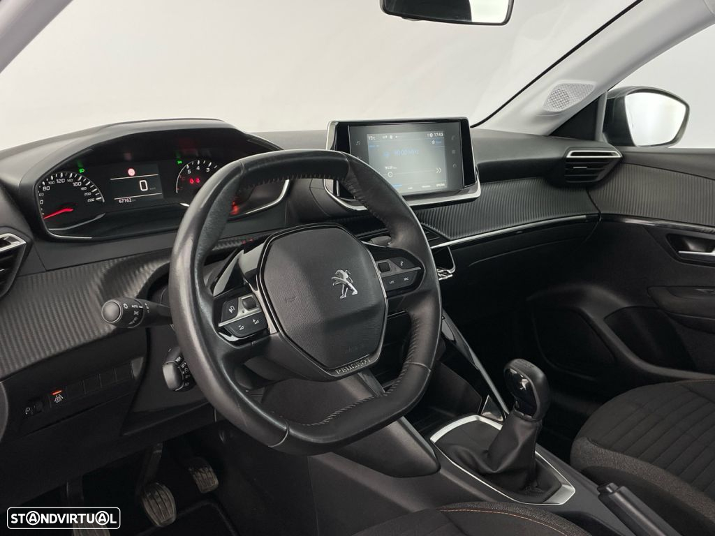 Peugeot 208 1.2 PureTech Active Pack - 17