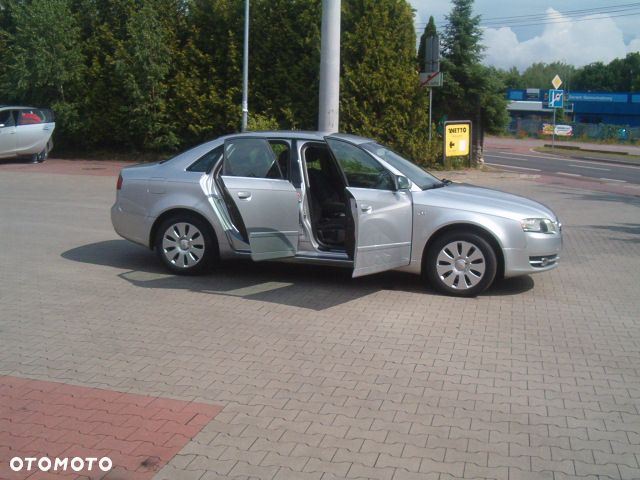 Audi A4 Avant - 10
