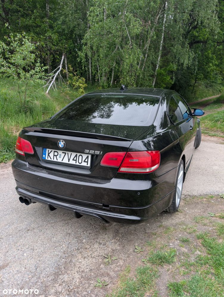 BMW Seria 3 325i - 6