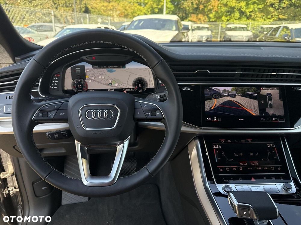 Audi Q8 - 6