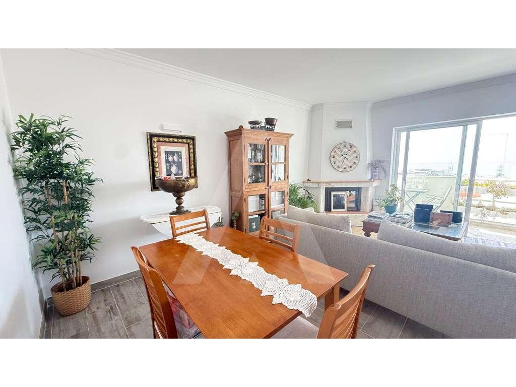 Impecável Apartamento T2 remodelado com ampla vista mar localizado ... - Grande imagem: 4/22