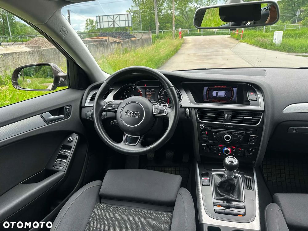Audi A4 Avant 2.0 TDI DPF quattro Attraction - 22