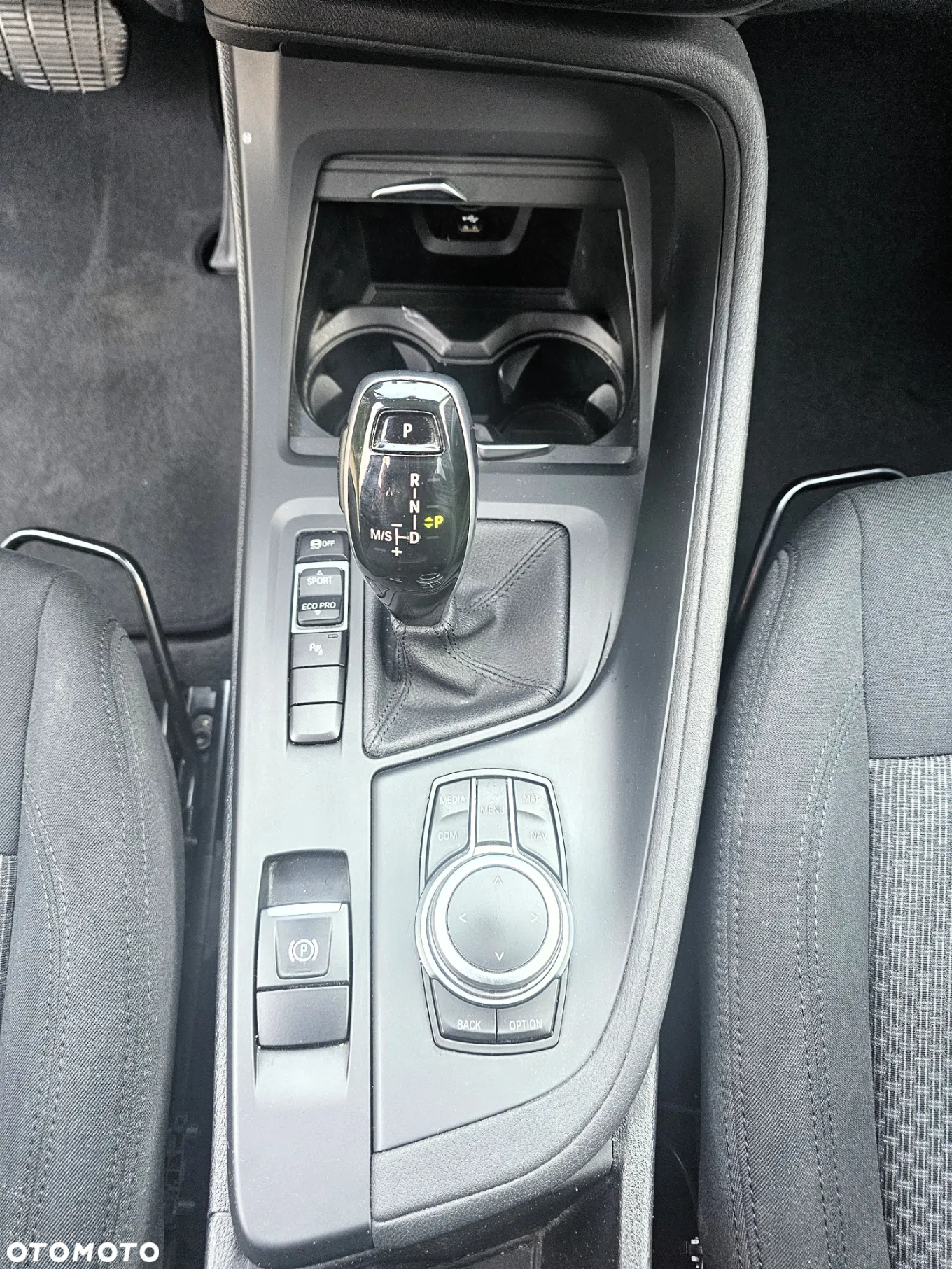 BMW X1 sDrive18d Advantage - 14