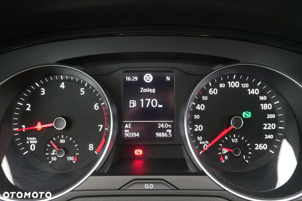 Volkswagen Passat Variant 1.5 TSI EVO Essence DSG - 9