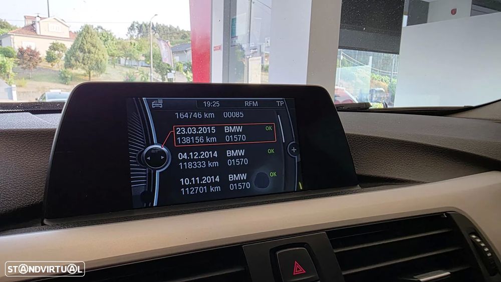 BMW 318 d Touring Aut. Sport Line - 49