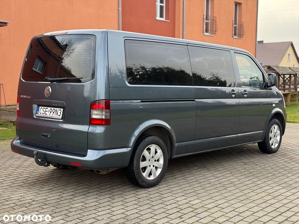 Volkswagen Caravelle - 5