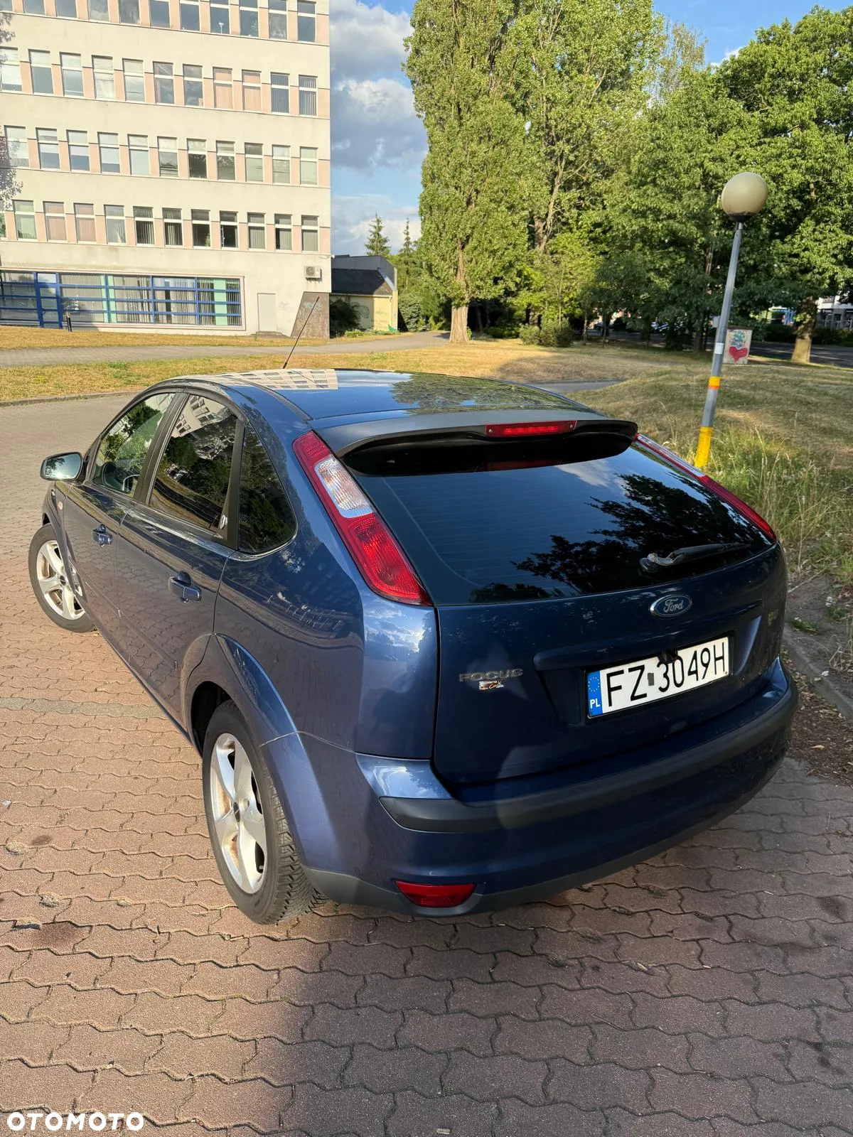 Ford Focus 2.0 16V Ghia - 5