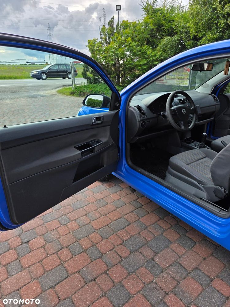 Volkswagen Polo 1.4 TDI Comfortline - 9