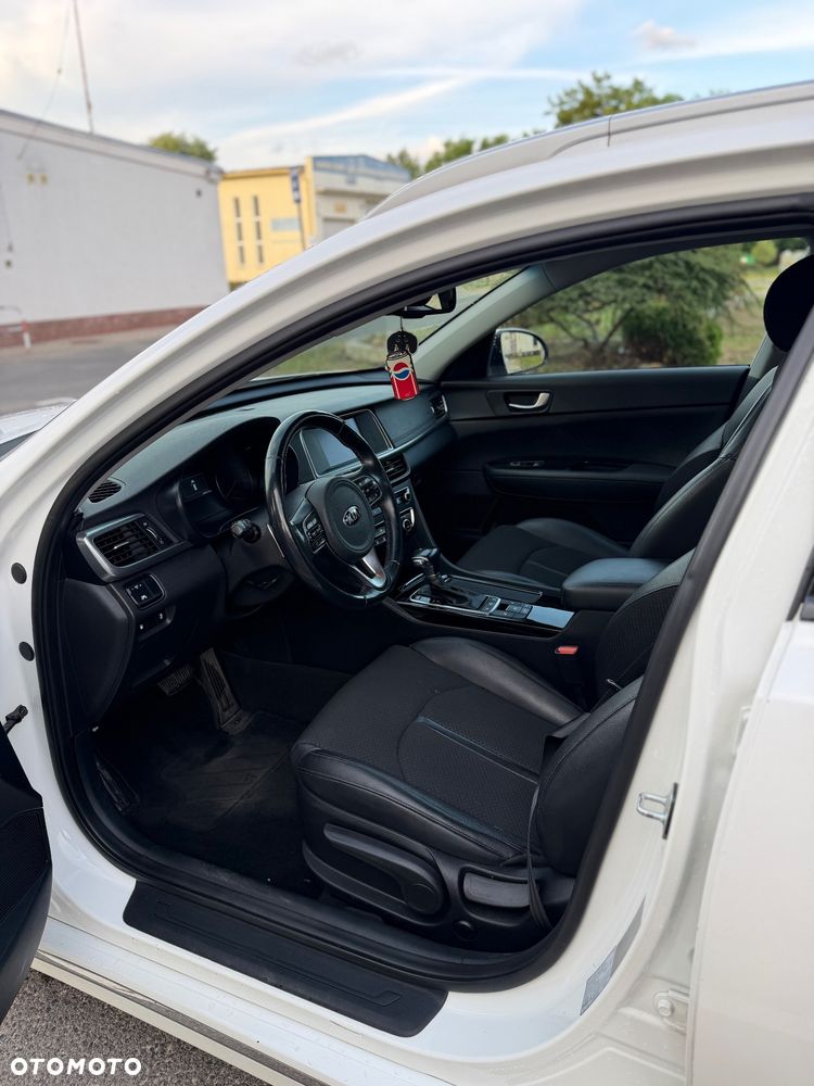 Kia Optima 1.7 CRDI L DCT - 8