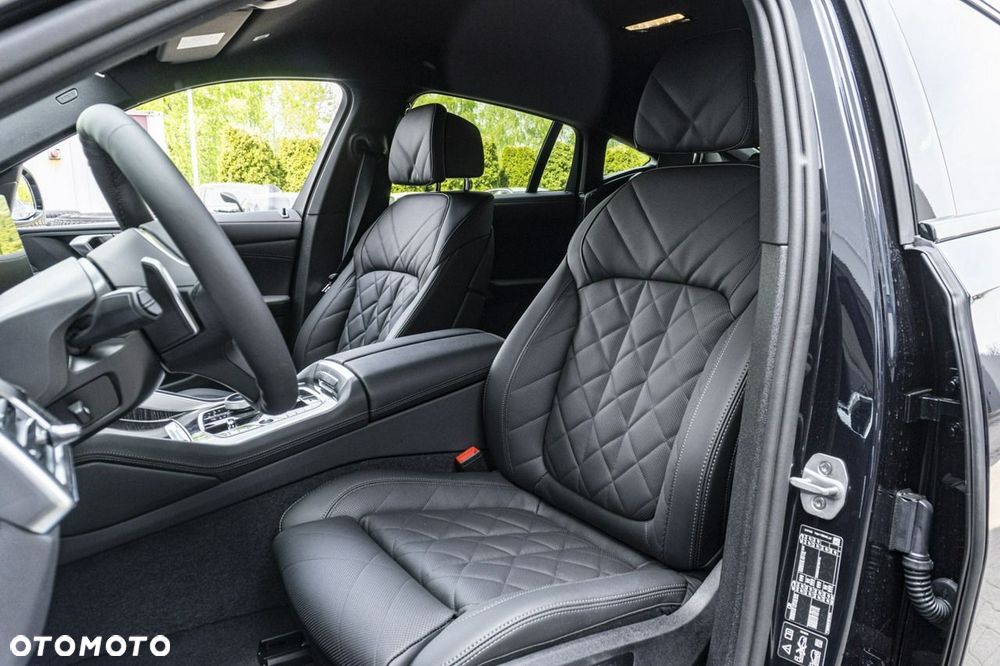 BMW X6 - 13
