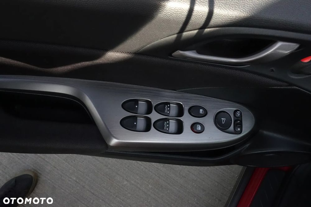 Honda Civic 1.8 Executive NAVI - 33