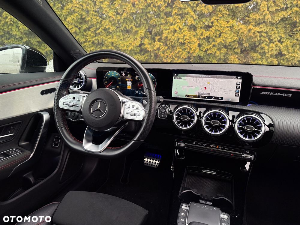 Mercedes-Benz CLA 200 7G-DCT Edition AMG Line - 15