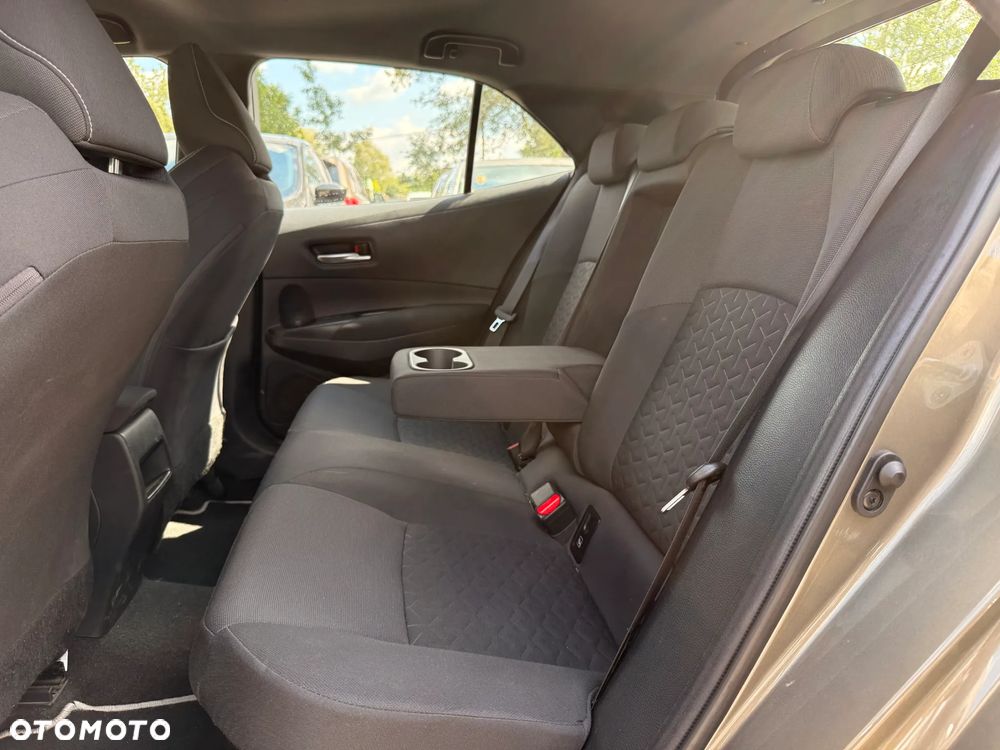 Toyota Corolla - 27